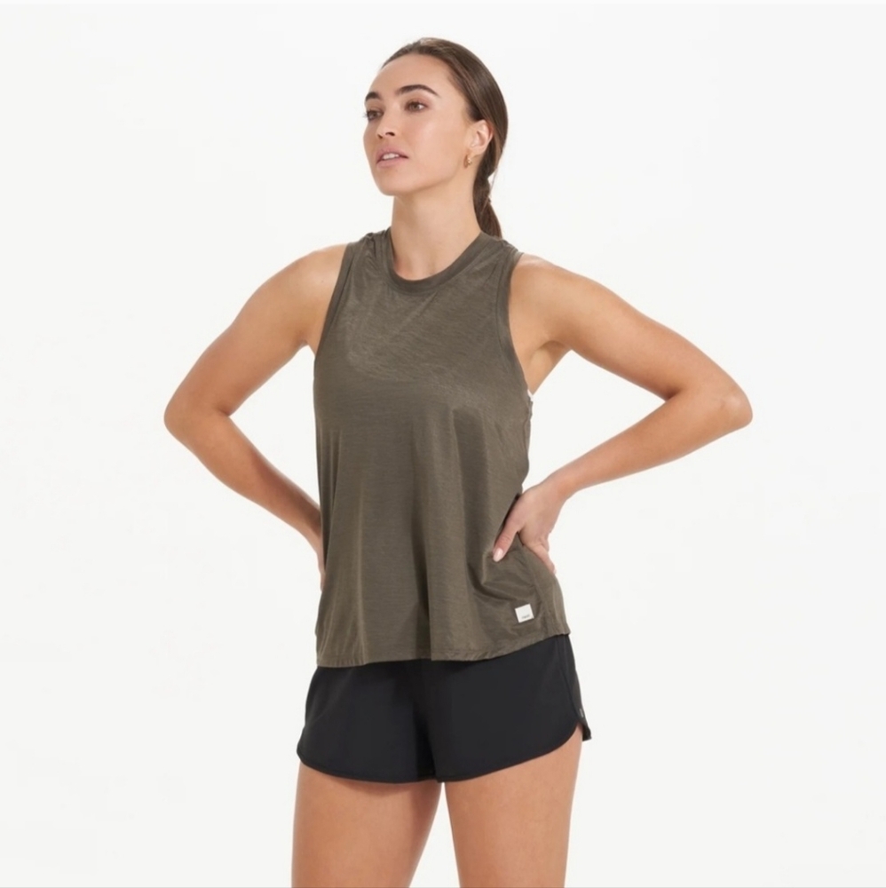 Vuori Mod Tank in Oregano sz Med
